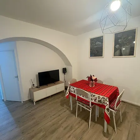 Ritaria Nel Cuore Di Nyaraló